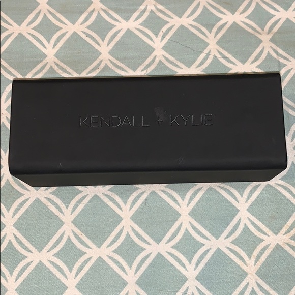 Sunglasses - Picture 2 of 6